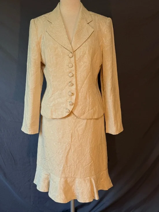 Vtg Isabella Suits 2-Piece Skirt Set Size 12 Cream Jacquard Floral Blazer Ruffle - Picture 2 of 15